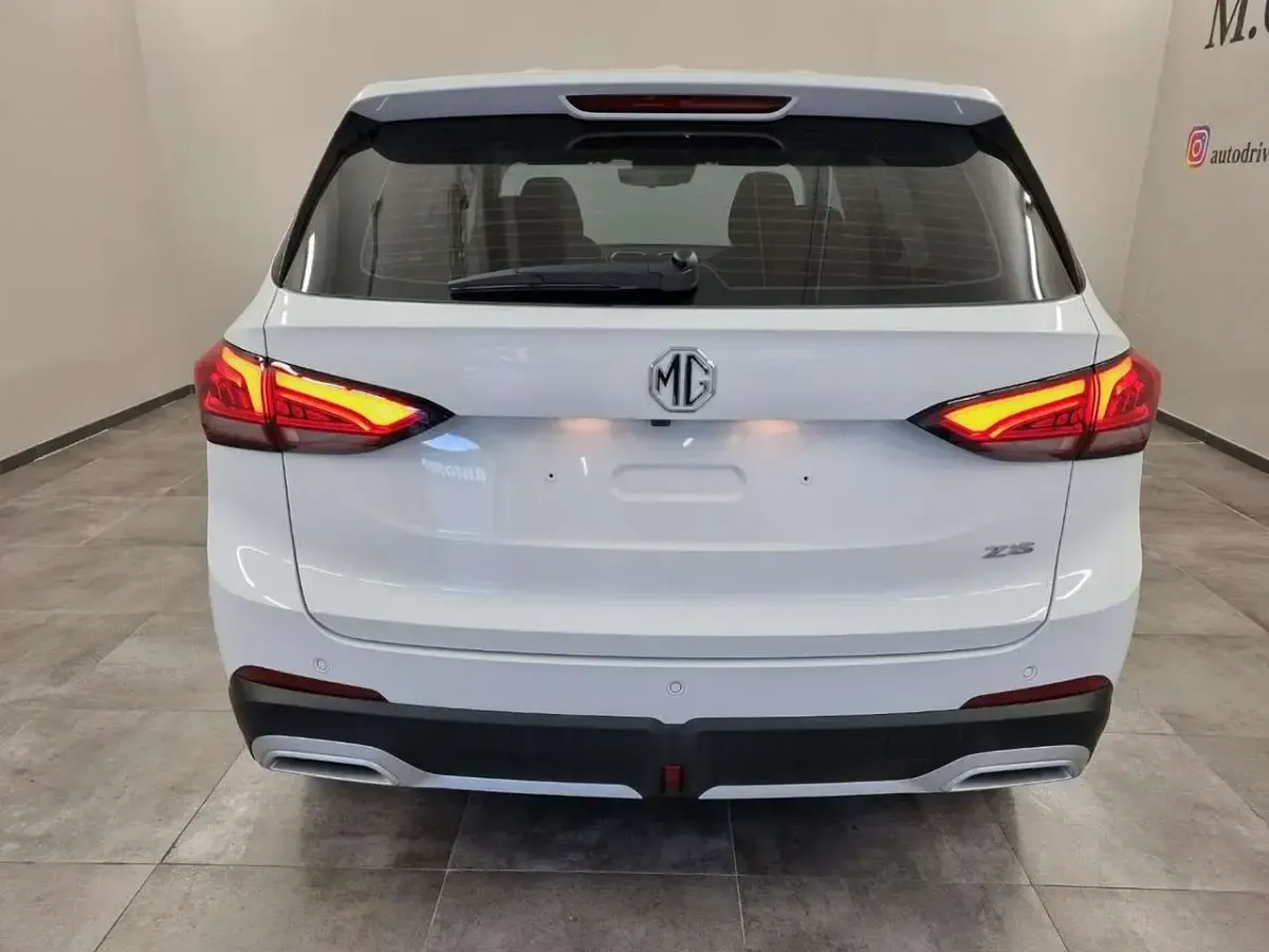 Nuova MG ZS 116 CV (85 kW) 2026 Bianco SUV