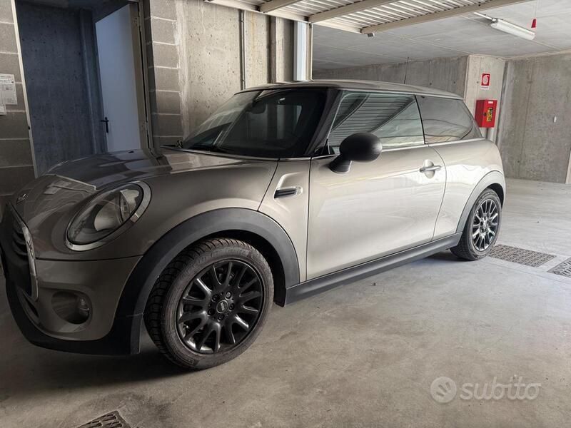 Usata Mini One D Hype 95 CV (69 kW) 2017 Grigio Utilitaria