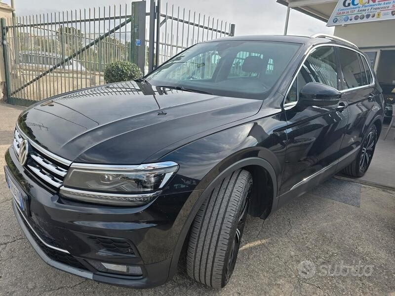 Nero Usata 2019 VW Tiguan Advance SUV | 22.400 € (Buon prezzo) - Immagine 1/4