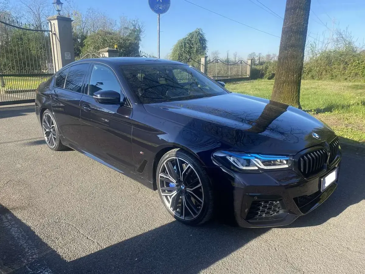 Usata BMW M550 530 CV (389 kW) 2021 Blue carbonio Berlina