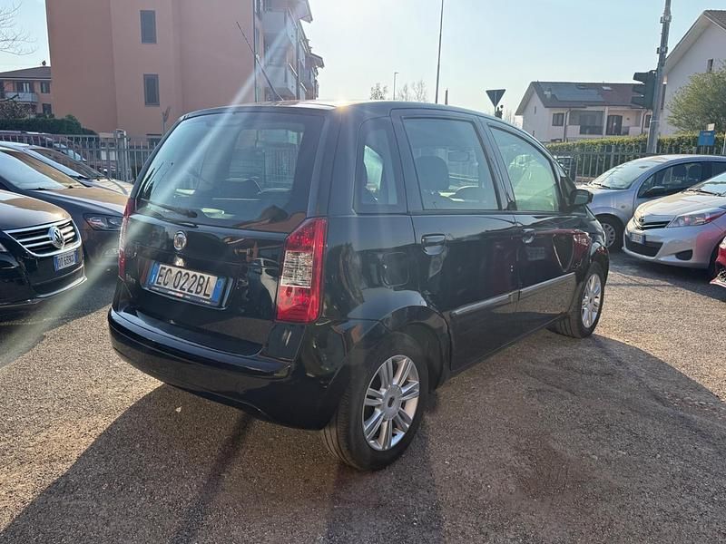 Usata Fiat Idea 77 CV (56 kW) 2010 Nero Monovolume