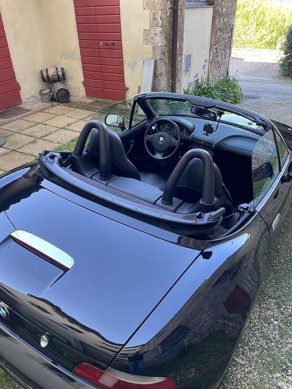 Usata BMW Z3 Efficient Dynamics 118 CV (86 kW) 2000 Nero Cabrio