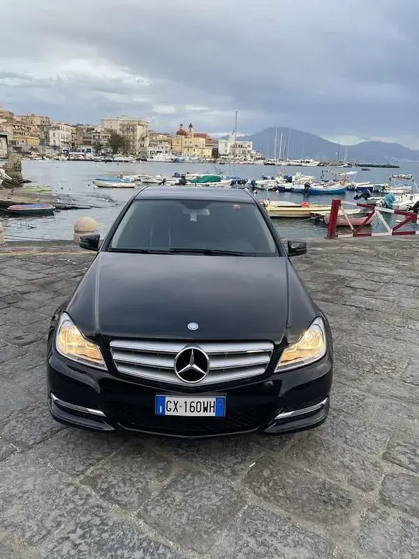 Usata Mercedes C180 120 CV (88 kW) 2013 Berlina