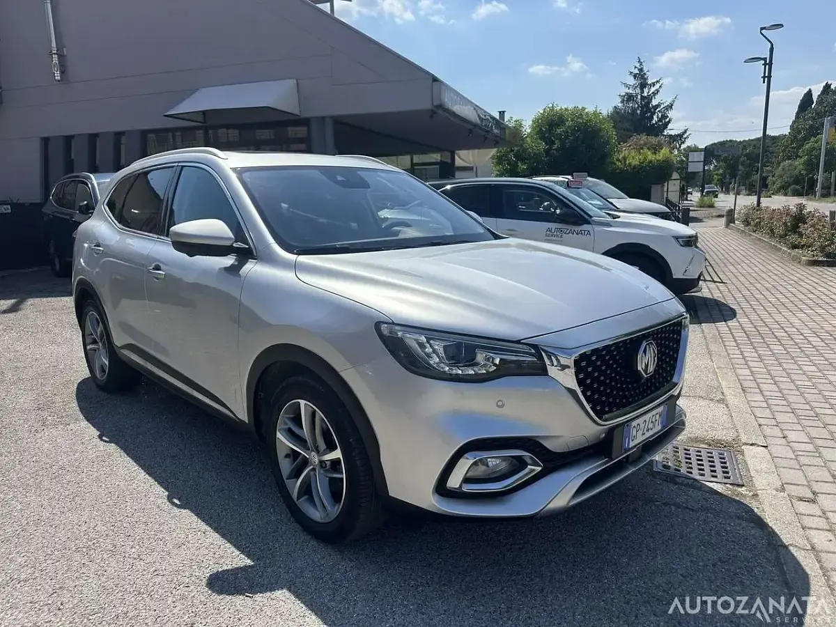 Usata MG EHS Luxury 258 CV (189 kW) 2023 Argento SUV