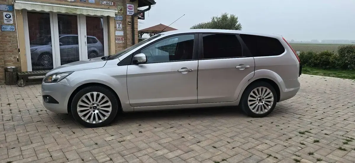 Usata Ford Focus Style 145 CV (106 kW) 2008 Station wagon