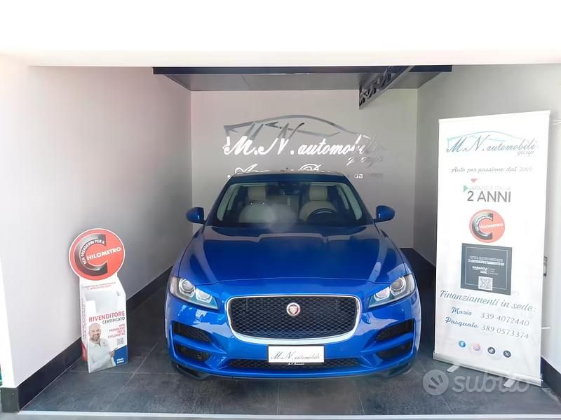 Usata Jaguar F-Pace Prestige 180 CV (132 kW) 2020 Blu SUV