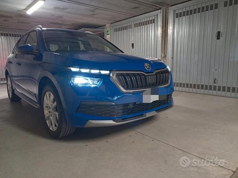 Usata Skoda Kamiq Style 110 CV (80 kW) 2022 Blu SUV