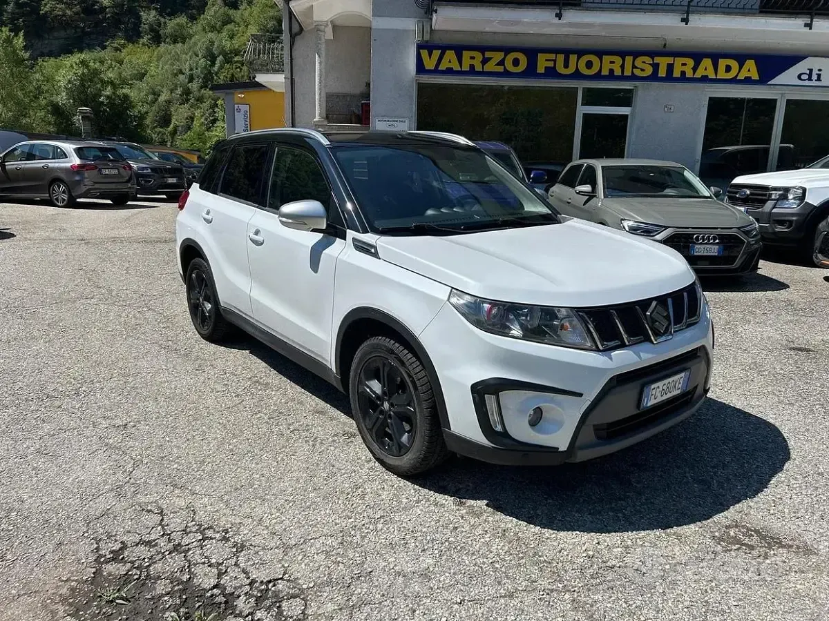 Usata Suzuki Vitara 140 CV (102 kW) 2016 Bianco SUV