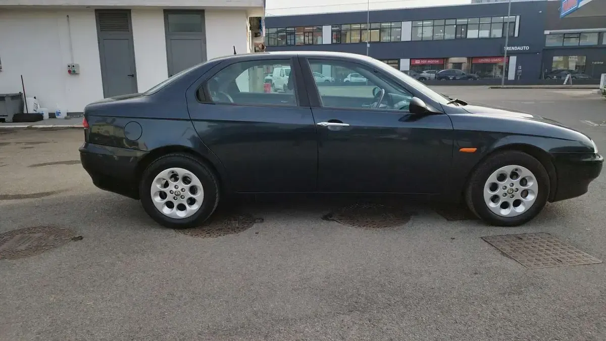 Usata Alfa Romeo 156 144 CV (105 kW) 1998 Berlina