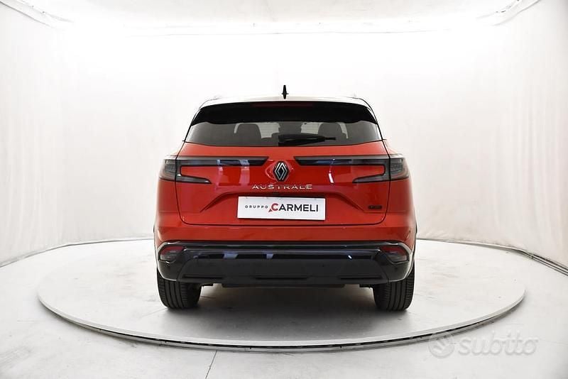 Usata Renault Austral Iconic 199 CV (146 kW) 2023 Rosso SUV