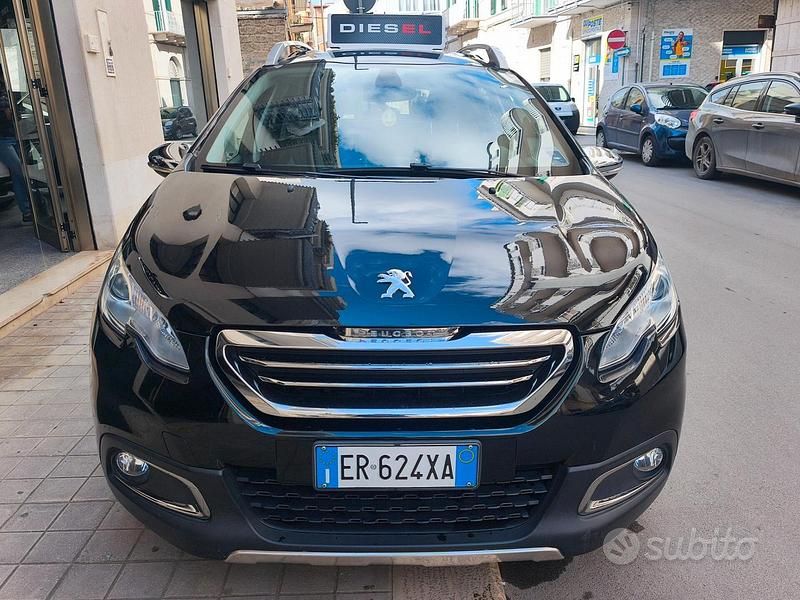 Usata Peugeot 2008 Allure 92 CV (67 kW) 2013 Nero SUV