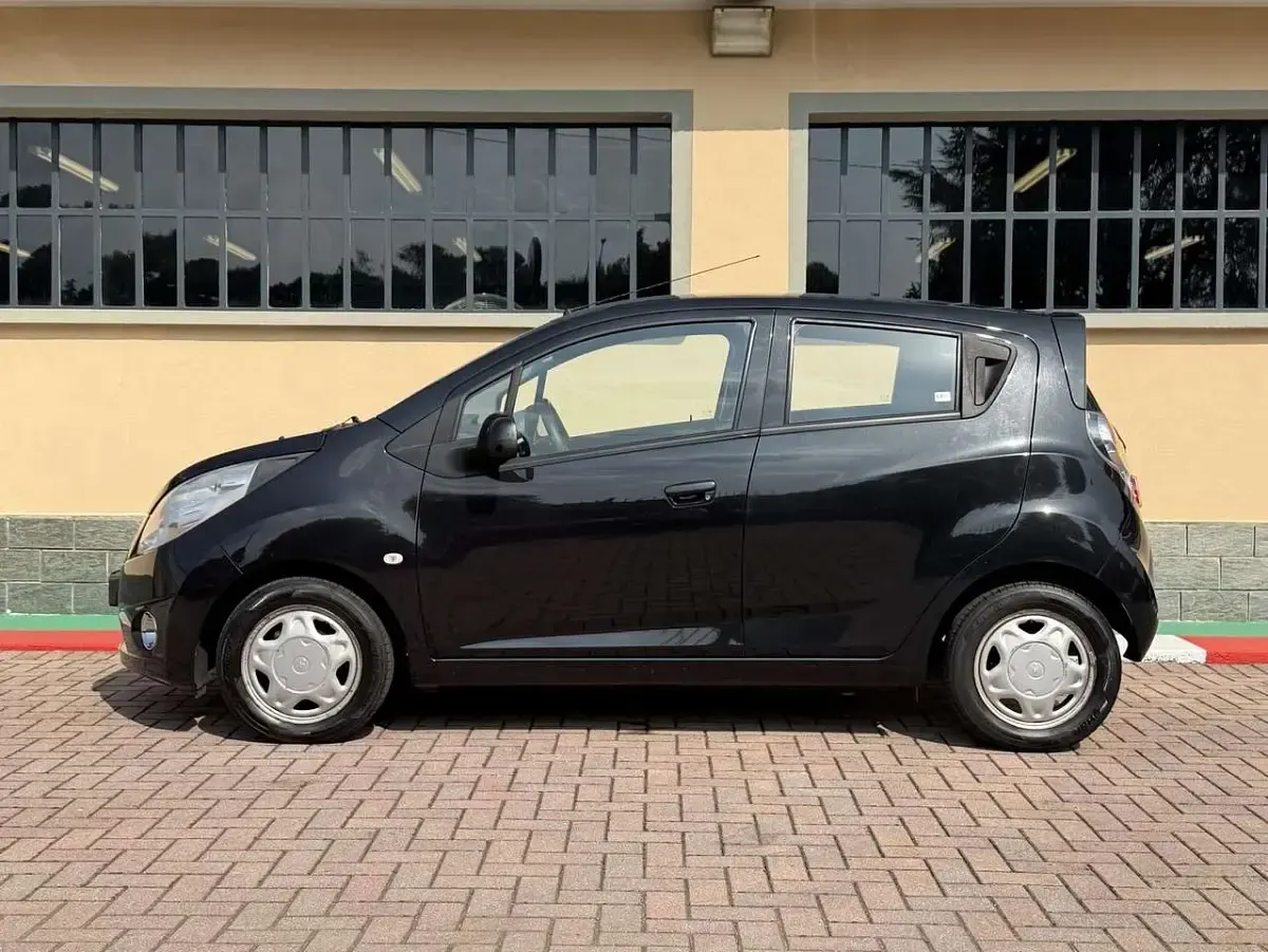 Usata Chevrolet Spark LS 68 CV (50 kW) 2012 Nero Utilitaria
