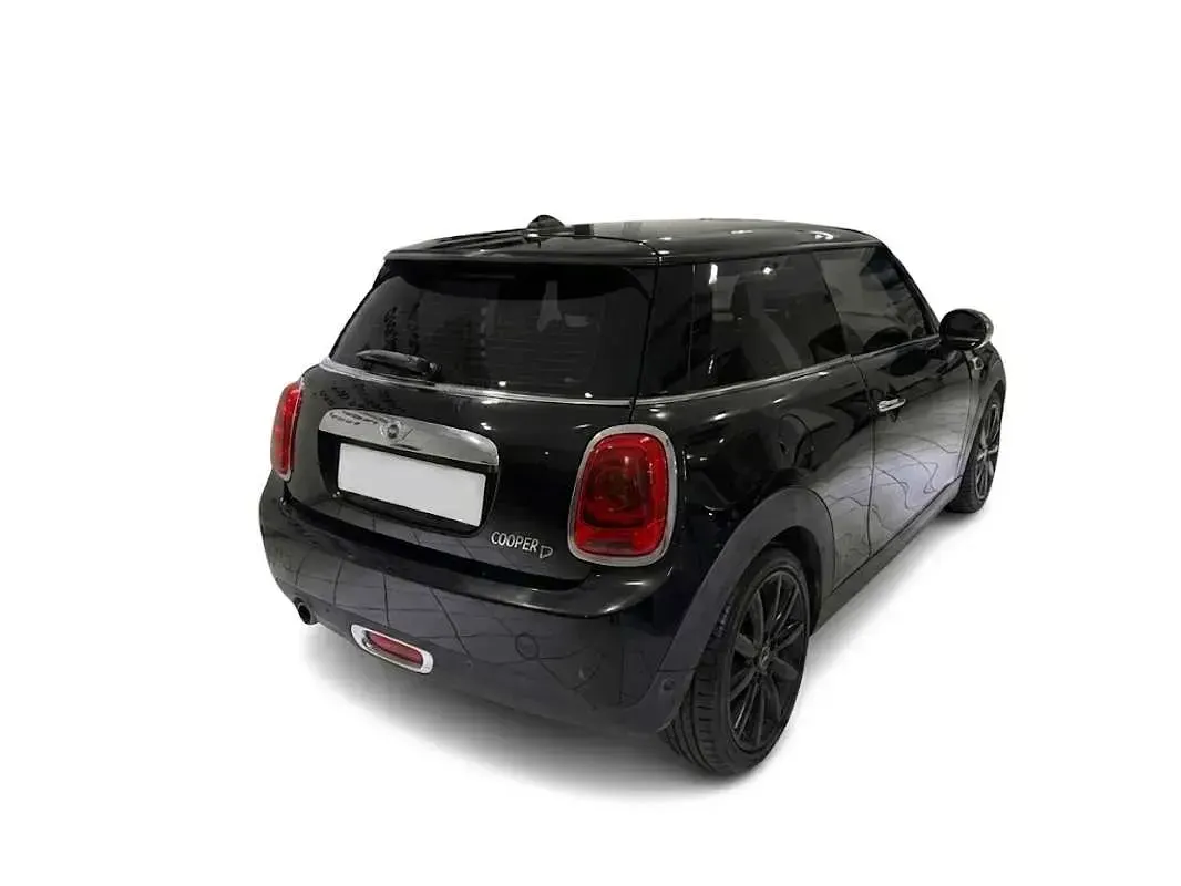 Usata Mini Cooper D 116 CV (85 kW) 2014 Nero Utilitaria