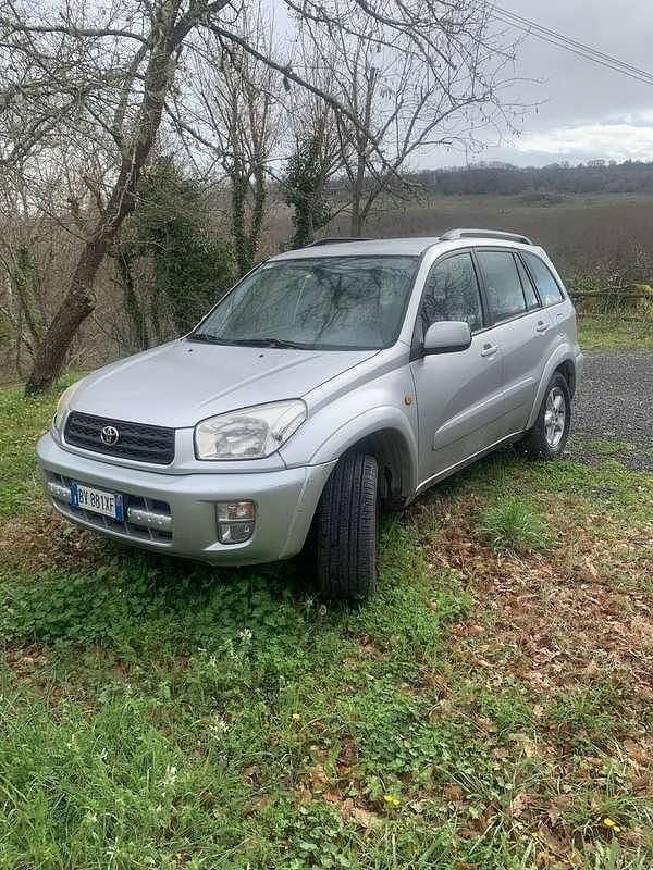 Usata 2001 Toyota RAV4 Sol SUV | 2500 € (Ottimo prezzo) - Immagine 1/4