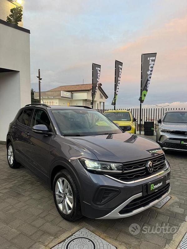 Usata VW T-Cross Life 115 CV (84 kW) 2025 Nero SUV