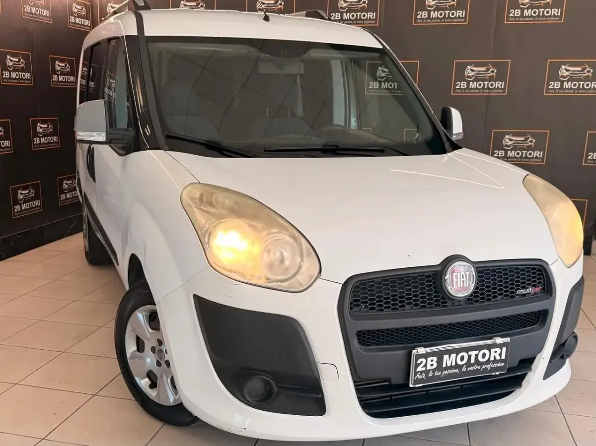 Usata Fiat Doblò Dynamic 90 CV (66 kW) 2014 Bianco Monovolume