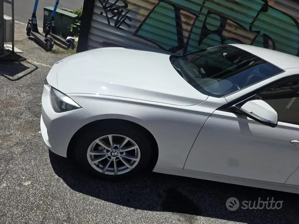 Usata BMW 316 Luxury Line 116 CV (85 kW) 2013 Bianco Station wagon