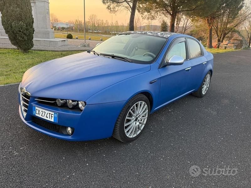 Usata Alfa Romeo 159 150 CV (110 kW) 2007 Blu Berlina