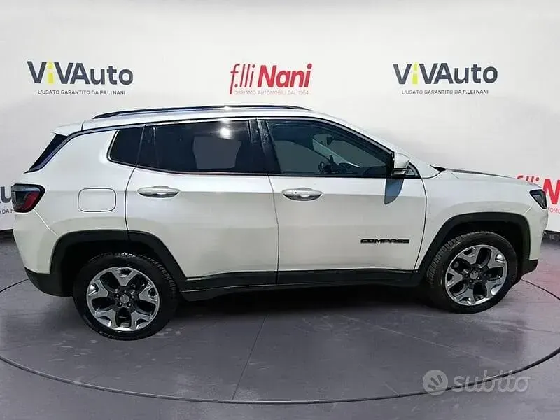 Usata Jeep Compass Limited 140 CV (102 kW) 2018 Bianco SUV