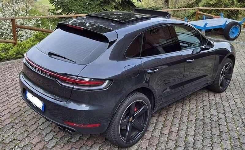 Usata Porsche Macan 245 CV (180 kW) 2020 Grigio SUV