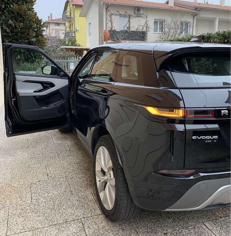 Usata Land Rover Range Rover evoque 150 CV (110 kW) 2020 Nero SUV
