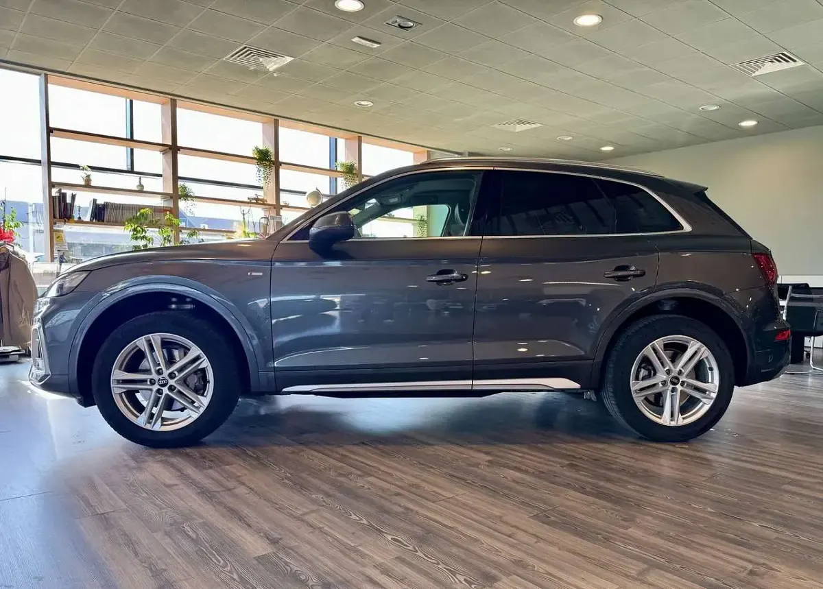 Usata Audi Q5 S-Line 204 CV (150 kW) 2021 Grigio SUV