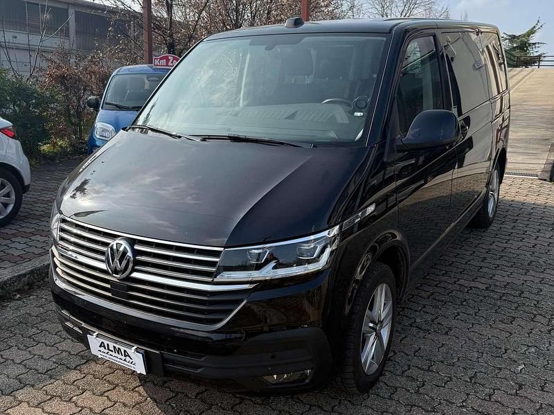 Usata VW Caravelle 150 CV (110 kW) 2020 Nero Furgone