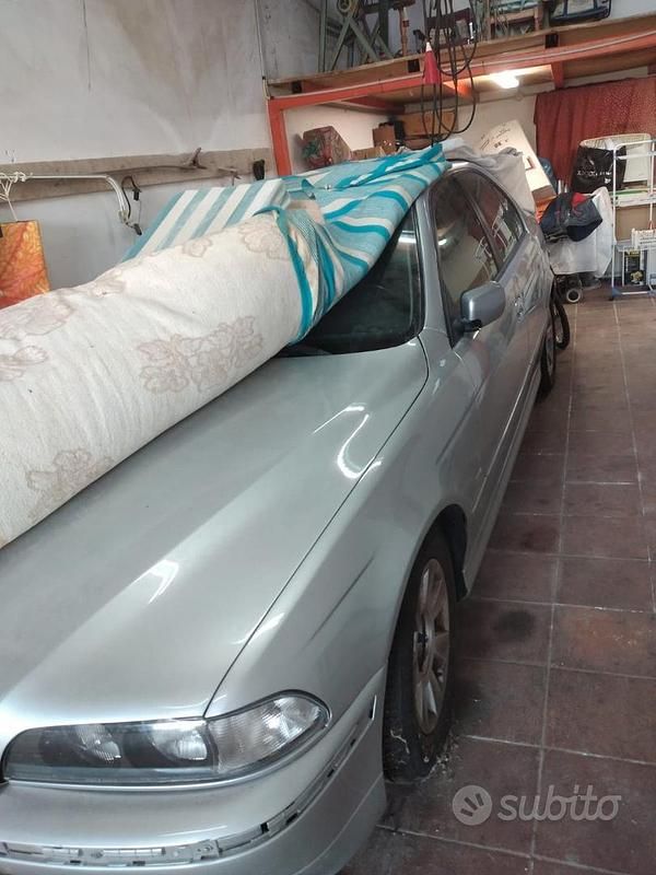 Usata BMW 2000 163 CV (119 kW) 2000 Grigio Berlina