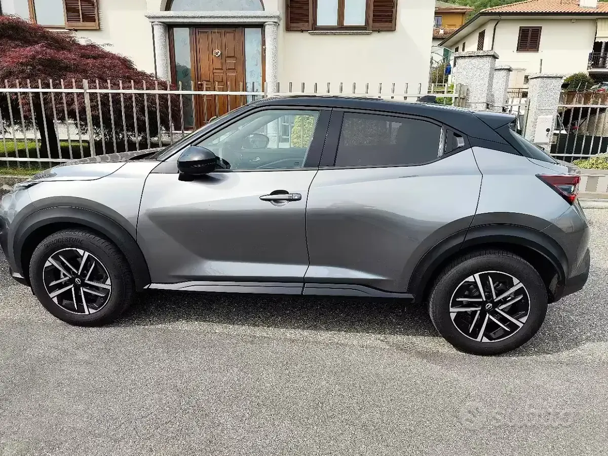 Usata Nissan Juke 114 CV (83 kW) 2024 Grigio SUV