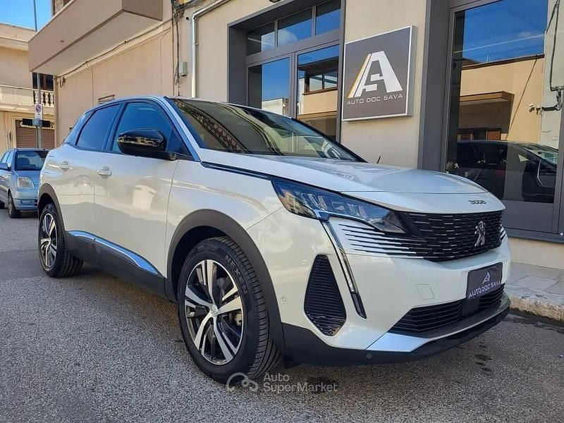 Usata Peugeot 3008 Allure 131 CV (96 kW) 2022 Bianco Station wagon