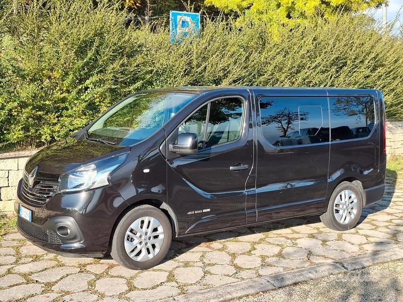 Usata Renault Trafic 2015 Nero Monovolume