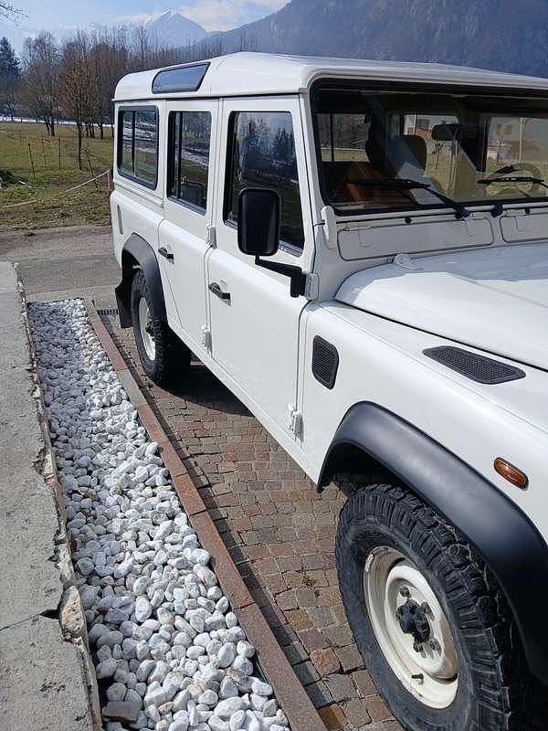 Usata Land Rover Defender S 122 CV (89 kW) 2007 Station wagon