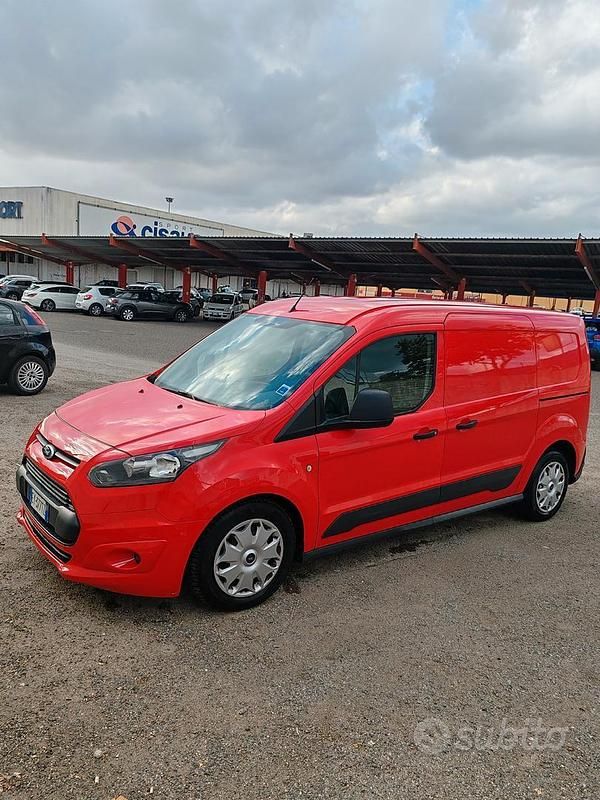 Usata Ford Transit Connect 116 CV (85 kW) 2015 Rosso Monovolume