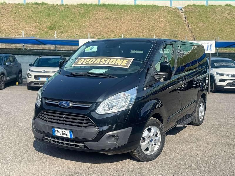 Usata Ford Tourneo Custom 170 CV (125 kW) 2017 Nero Furgone