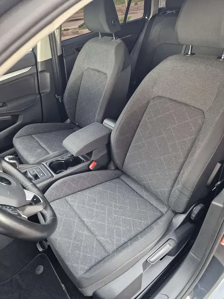 Usata VW Golf VIII Life 131 CV (96 kW) 2021 Grigio Station wagon