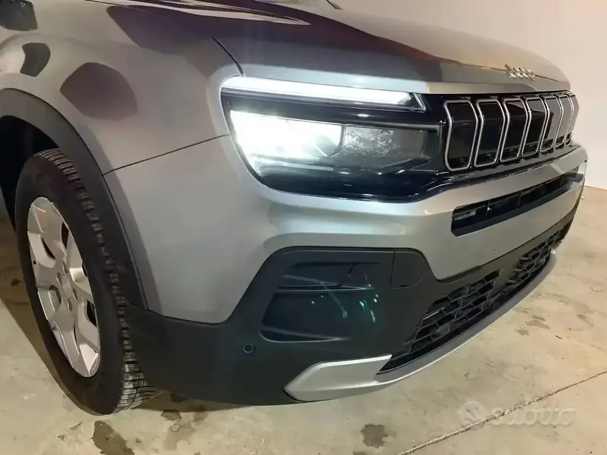 Usata Jeep Avenger Altitude 101 CV (74 kW) 2024 SUV