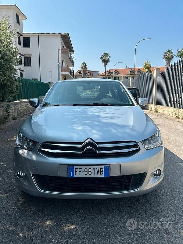 Grigio Usata 2016 Citroën C-Elysee I Exclusive Tre volumi | 4999 € (Ottimo prezzo) - Immagine 1/4