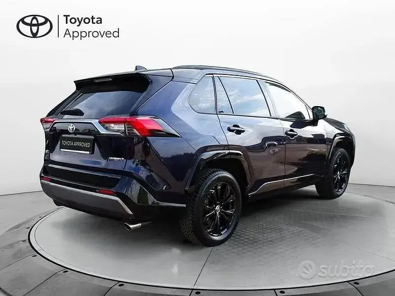 Usata Toyota RAV4 Hybrid Style 218 CV (160 kW) 2023 Blu SUV