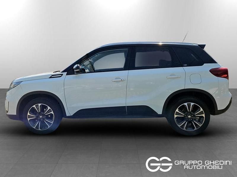 Usata Suzuki Vitara 129 CV (94 kW) 2020 Bianco/nero SUV