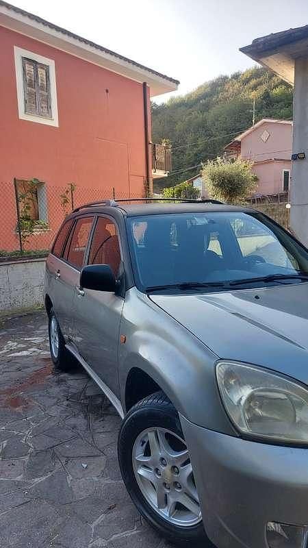 Usata 2009 DR DR5 SUV | 4200 € (Buon prezzo) - Immagine 1/4