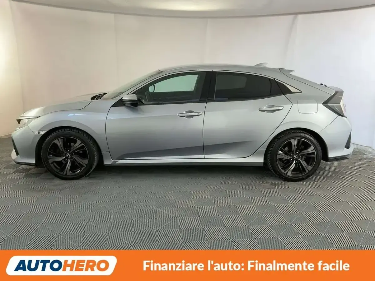 Usata Honda Civic Elegance 129 CV (94 kW) 2017 Argento Berlina