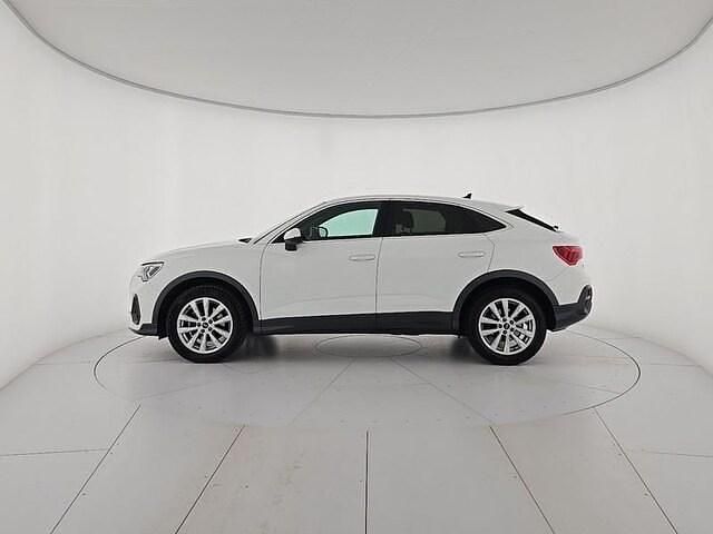 Usata Audi Q3 Sportback Business Plus 150 CV (110 kW) 2023 Bianco ibis SUV