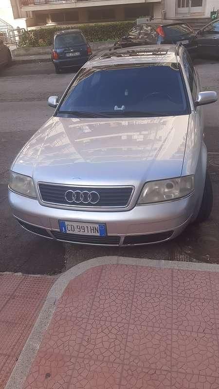 Usata Audi A6 Ambiente 110 CV (80 kW) 1999 Argento Station wagon