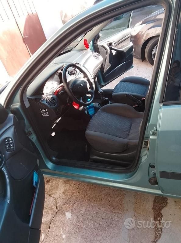 Usata Ford Focus 100 CV (73 kW) 2003 Station wagon
