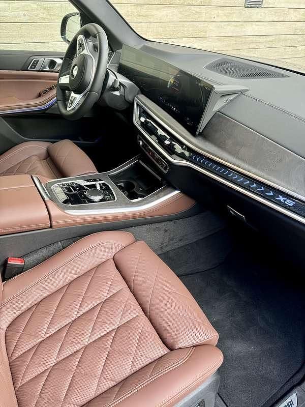 Usata BMW X5 M Sport 381 CV (280 kW) 2024 Grigio SUV