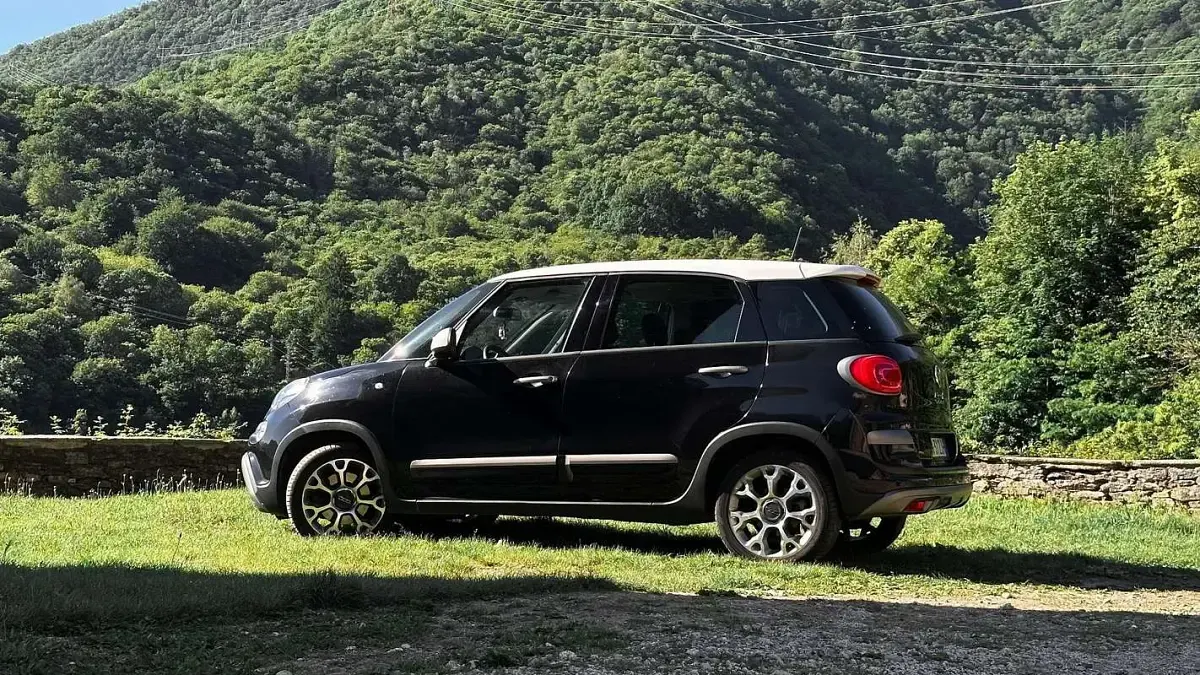 Usata Fiat 500L Cross 120 CV (88 kW) 2018 Nero Monovolume