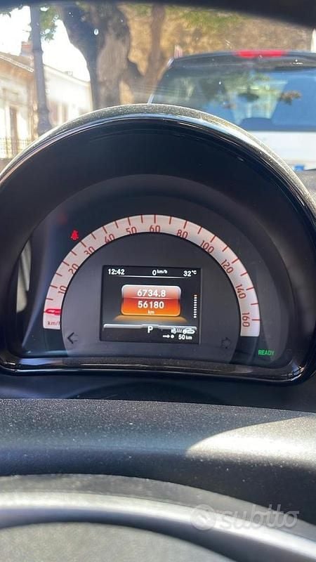 Usata Smart ForTwo Electric Drive 52 kW (71 CV) 2022 Grigio Cabrio