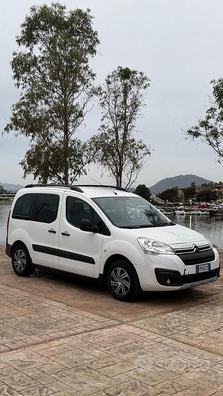 Usata Citroën Berlingo XTR 120 CV (88 kW) 2018 Bianco Monovolume