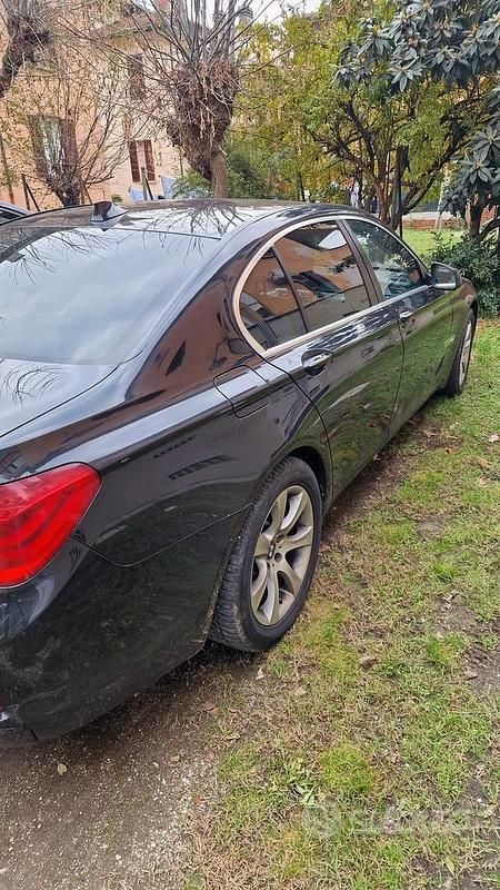 Usata BMW 730 2012 Nero Berlina