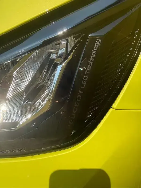 Usata Peugeot 208 Active 75 CV (55 kW) 2024 Utilitaria